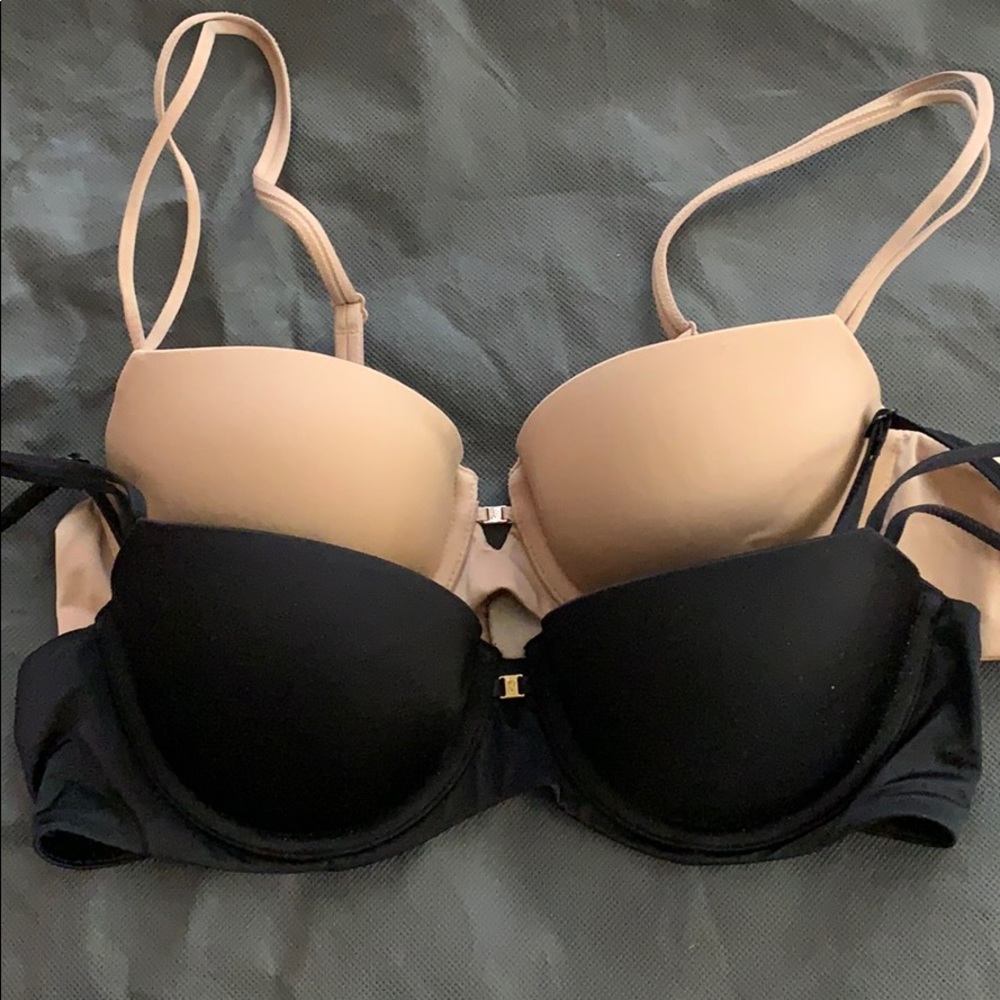 Victoria Secret very sexy uplift balconet bras